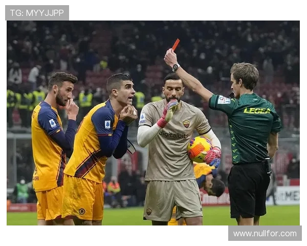 意大利足坛风暴三高层集体离职